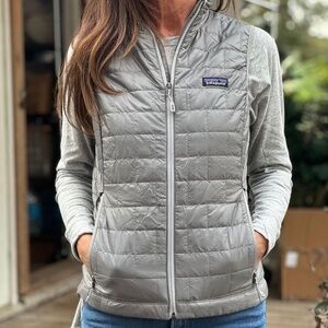 Patagonia Nano Puff Vest Small women’s Feather Grey Windproof Water Resistant S